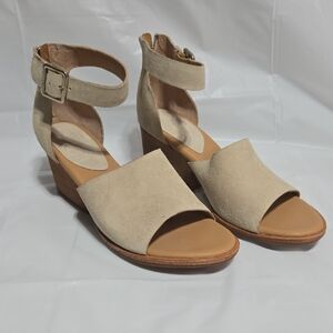 Kork-Ease Gazania Sandals Sand Suede Ankle Strap Block Heels Women's Size 9m